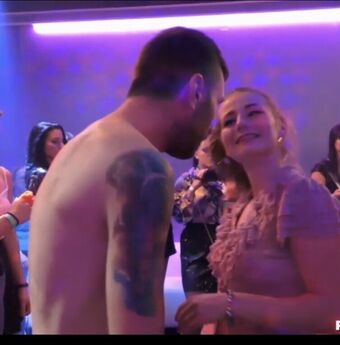 Party Hardcore Nude Leaks OnlyFans Photo 157