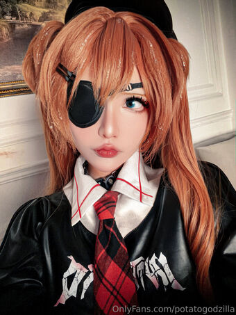 Potatogodzilla  / Potatogodzilla / Potato Godzilla / potato_godzilla Nude Leaks OnlyFans  – Leaked Models