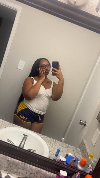 byedisgrace Nude Leaks OnlyFans Photo 4