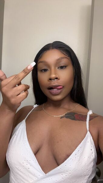 byedisgrace Nude Leaks OnlyFans Photo 3