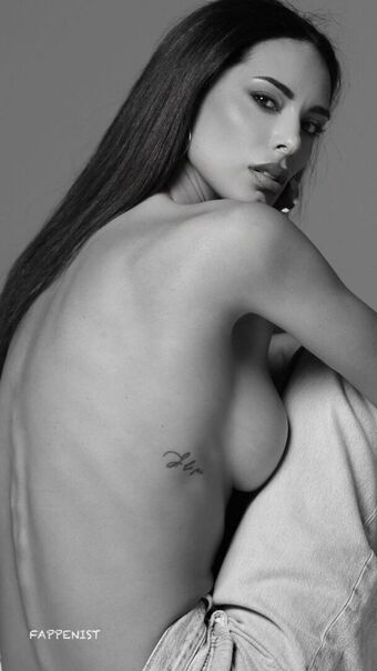 Raffaella Modugno Nude Leaks OnlyFans Photo 58