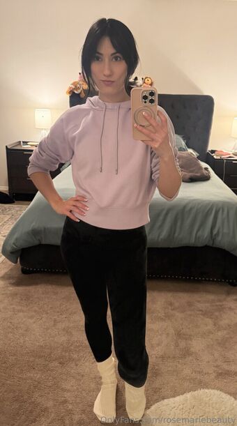 Rose Marie Guess Nude Leaks OnlyFans Photo 23