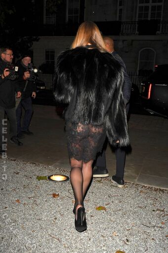 Rosie Huntington-Whiteley Nude Leaks OnlyFans Photo 721