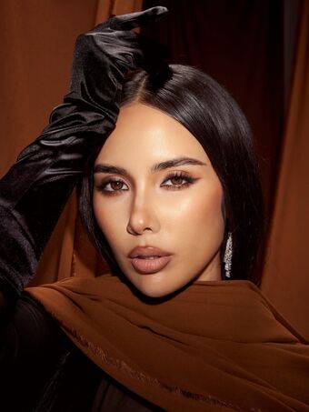 Saffron Maya Snook Nude Leaks OnlyFans Photo 57