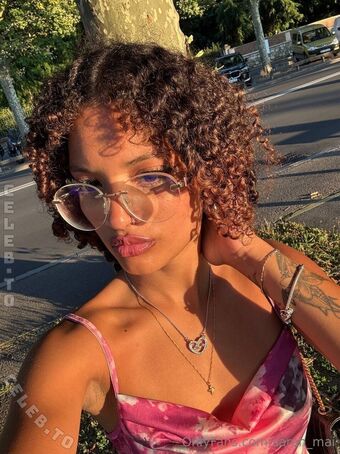 sarah_mai Nude Leaks OnlyFans Photo 11