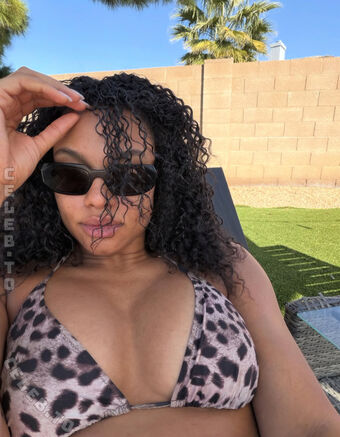 Satou Sabally Nude Leaks OnlyFans Photo 50