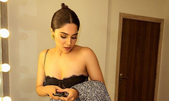 Sharvari Wagh Nude Leaks OnlyFans Photo 19