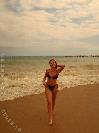 Sophie Scholz Nude Leaks OnlyFans Photo 18