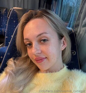 sophie.cutiepie Nude Leaks OnlyFans Photo 7