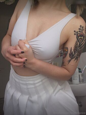 Soymilkonice Nude Leaks OnlyFans Photo 60