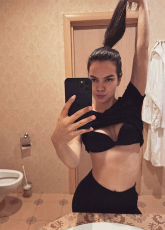 Syakaya Nude Leaks OnlyFans Photo 18