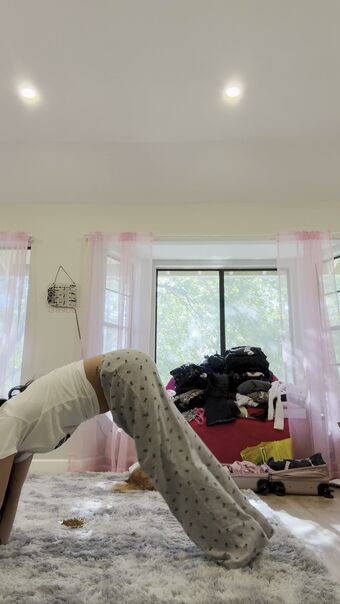 Tara Yummy Nude Leaks OnlyFans Photo 257