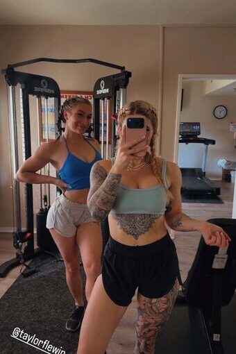 Taylor-flewin / taylorflewin / taylorwhitetv Nude Leaks OnlyFans  – Leaked Models