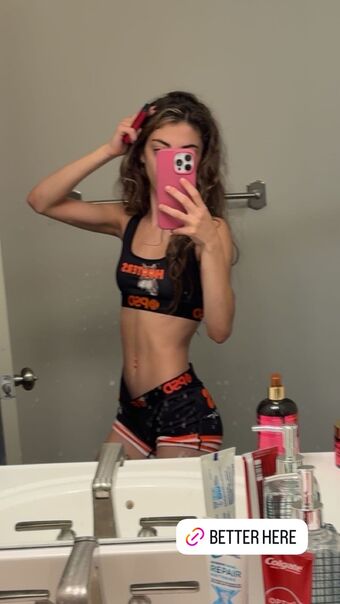 Taylor Spriggs Nude Leaks OnlyFans Photo 1