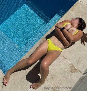 Tease Bree Nude Leaks OnlyFans Photo 4