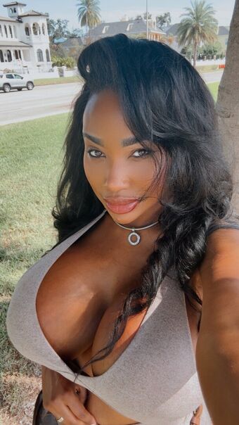 tiamaaaria Nude Leaks OnlyFans Photo 1