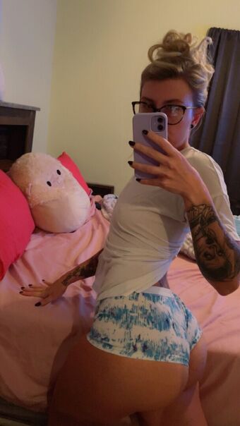 sadieshinigami Nude Leaks OnlyFans Photo 11