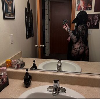 Tyniquewebster Nude Leaks OnlyFans Photo 43