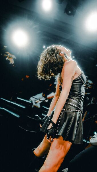 Zeynep Bastik Nude Leaks OnlyFans Photo 43