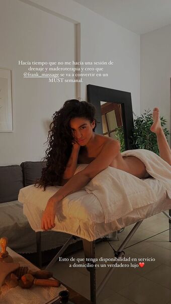 zoembayona Nude Leaks OnlyFans Photo 1