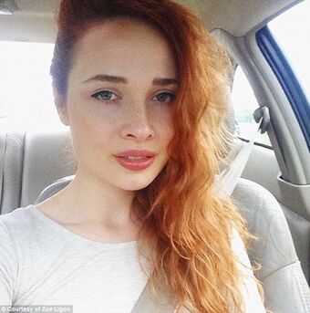 Zoë Ligon Nude Leaks OnlyFans Photo 15