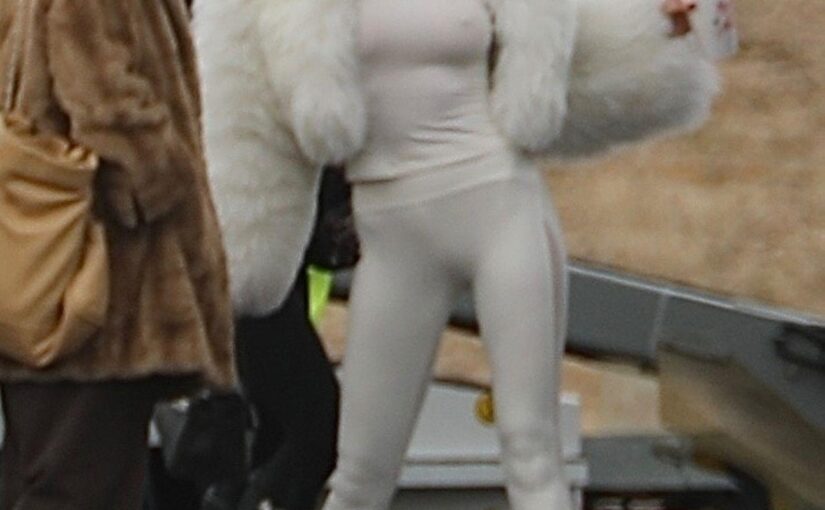 Brooks Nader Goes Braless with Her Sisters in Aspen (52 Photos)