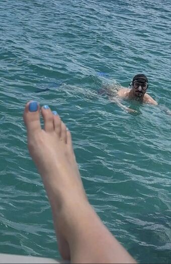 Leah Remini Nude Leaks OnlyFans Photo 124