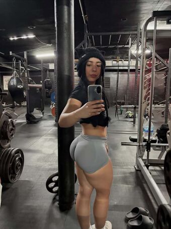 1lleslieee / https: / lesliem4rtinez Nude Leaks OnlyFans  – Leaked Models