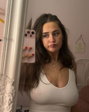 Abigail Kate Nude Leaks OnlyFans Photo 20