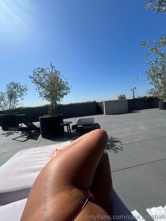 saucytitsbali Nude Leaks OnlyFans Photo 19