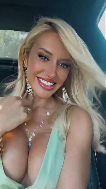 Alexia Daye Nude Leaks OnlyFans Photo 1