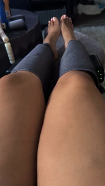 Alexis Fields Nude Leaks OnlyFans Photo 4