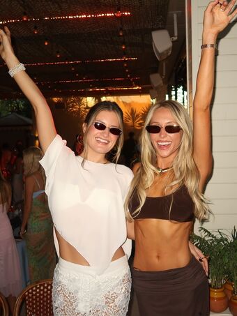 Alix Ashley Nude Leaks OnlyFans Photo 32