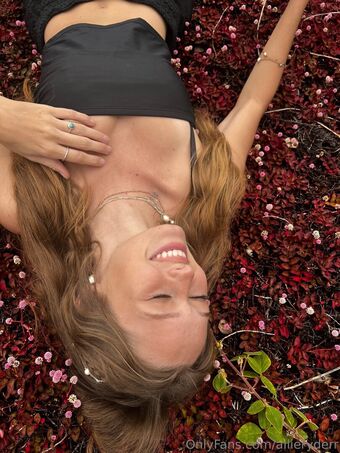 allieryderr Nude Leaks OnlyFans Photo 31