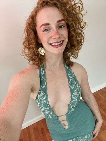 Amy Hart Nude Leaks OnlyFans Photo 235