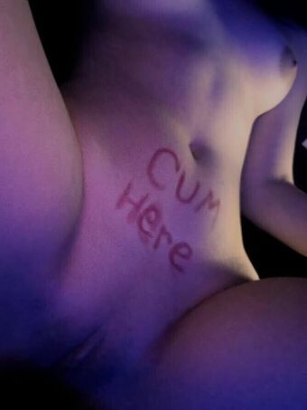 Aria Anders Nude Leaks OnlyFans Photo 8