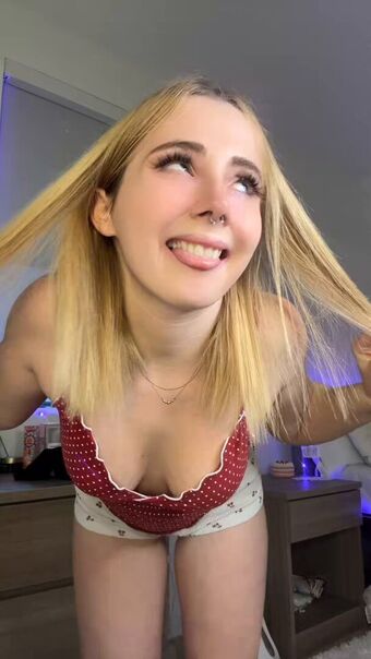 Aurora Whitmore Nude Leaks OnlyFans Photo 5