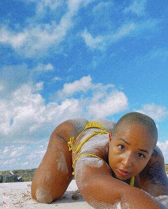 Bahayogi Alex Kaufmann Nude Leaks OnlyFans Photo 9