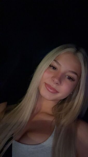 Breese Maroc Nude Leaks OnlyFans Photo 15