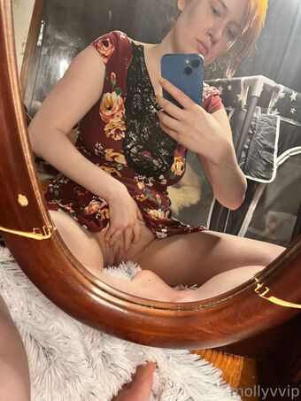 Classy Gothic Witch Nude Leaks OnlyFans Photo 32