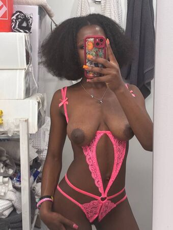 Chocolateyprincess Nude Leaks OnlyFans Photo 9