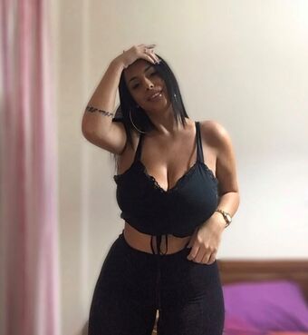 Chrysanthie Nude Leaks OnlyFans Photo 34