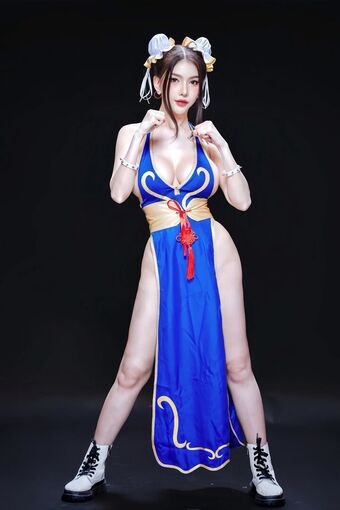 Chun Li Cosplay Nude Leaks OnlyFans Photo 290