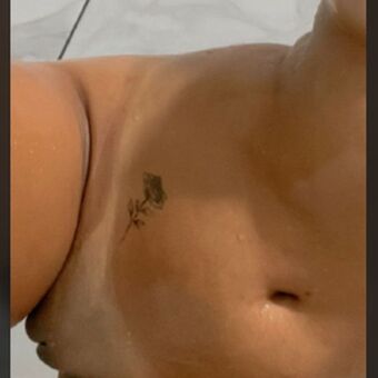 clarinha Nude Leaks OnlyFans Photo 32
