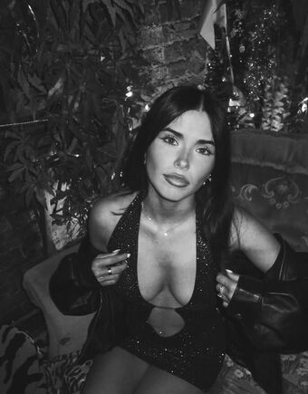 Clarissa Bea Nude Leaks OnlyFans Photo 130