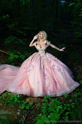 Danaemari Nude Leaks OnlyFans Photo 36