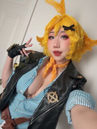 Danisaurz Nude Leaks OnlyFans Photo 11