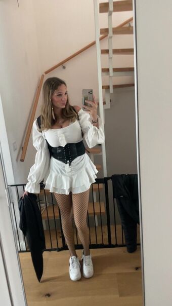 dieselaurada Nude Leaks OnlyFans Photo 5