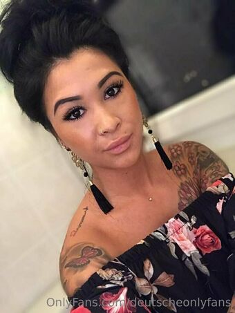 Deutscheonlyfans Nude Leaks OnlyFans Photo 97