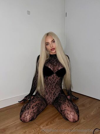 Diana Barbie Nude Leaks OnlyFans Photo 7